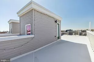 425 Watkins St, Philadelphia, PA 19148 - Photo 53