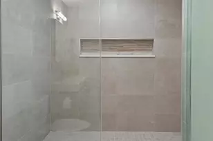 425 Watkins St, Philadelphia, PA 19148 - Photo 27