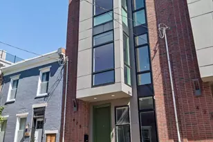 425 Watkins St, Philadelphia, PA 19148 - Photo 65
