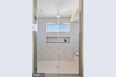 425 Watkins Street, Philadelphia, PA 19148 - Photo 49