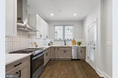 425 Watkins Street, Philadelphia, PA 19148 - Photo 17
