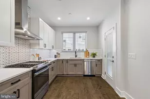 425 Watkins St, Philadelphia, PA 19148 - Photo 17
