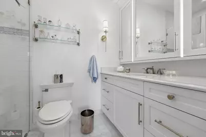 250 S 13th Street #8D, Philadelphia, PA 19107 - Photo 25