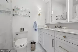 250 S 13th St, Philadelphia, PA 19107 - Photo 25