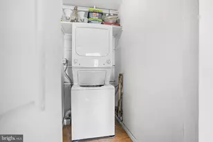 604 S Washington Square, Philadelphia, PA 19106 - Photo 17