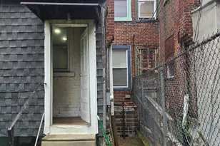724 W Wingohocking St, Philadelphia, PA 19140 - Photo 9