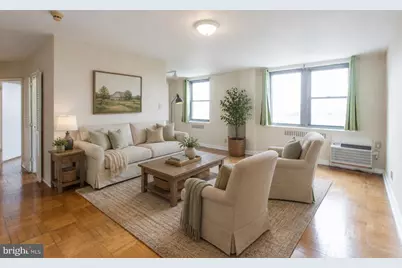 2601 Pennsylvania Avenue #711, Philadelphia, PA 19130 - Photo 3