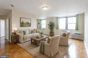 2601 Pennsylvania Ave, Philadelphia, PA 19130 - Photo 3