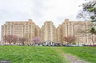 2601 Pennsylvania Ave, Philadelphia, PA 19130 - Photo 33