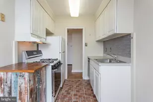 2601 Pennsylvania Ave, Philadelphia, PA 19130 - Photo 13