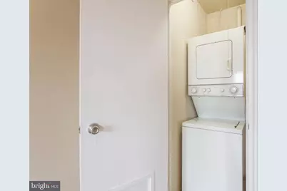 2601 Pennsylvania Avenue #711, Philadelphia, PA 19130 - Photo 19