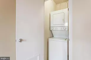 2601 Pennsylvania Ave, Philadelphia, PA 19130 - Photo 19
