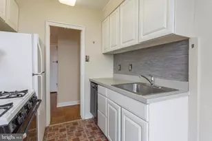 2601 Pennsylvania Ave, Philadelphia, PA 19130 - Photo 13