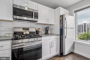 1644 Francis St, Philadelphia, PA 19130 - Photo 7