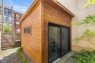 1610 Wharton St, Philadelphia, PA 19146 - Photo 41