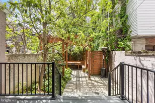 1610 Wharton St, Philadelphia, PA 19146 - Photo 33