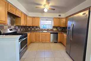 2119 Hoffnagle St, Philadelphia, PA 19152 - Photo 5