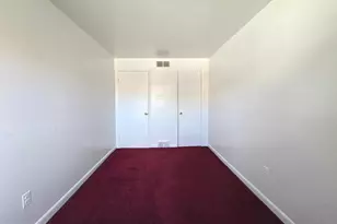 2119 Hoffnagle St, Philadelphia, PA 19152 - Photo 13