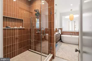 629 E Thompson St, Philadelphia, PA 19125 - Photo 29
