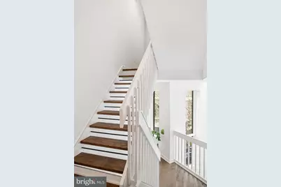 629 E Thompson Street, Philadelphia, PA 19125 - Photo 37