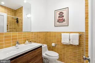 629 E Thompson St, Philadelphia, PA 19125 - Photo 15