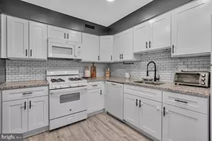 46202 Delaire Landing Rd, Philadelphia, PA 19114 - Photo 11