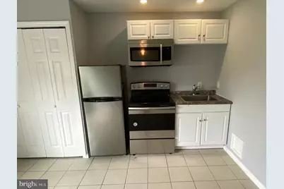 1304 S 9th Street #B, Philadelphia, PA 19147 - Photo 3