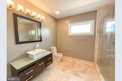 516 Carpenter Street, Philadelphia, PA 19147 - Photo 9