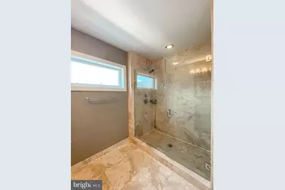 516 Carpenter Street, Philadelphia, PA 19147 - Photo 11