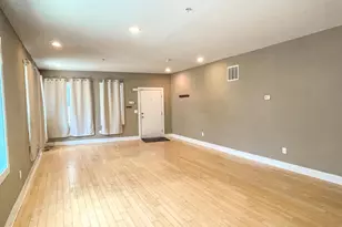 516 Carpenter St, Philadelphia, PA 19147 - Photo 1
