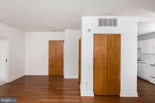 1411-5 Walnut St, Philadelphia, PA 19102 - Photo 5