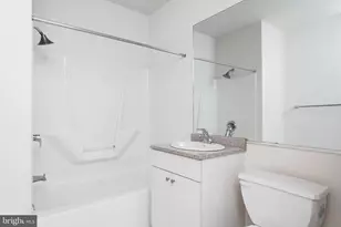 2201 S 16th St, Philadelphia, PA 19102 - Photo 15
