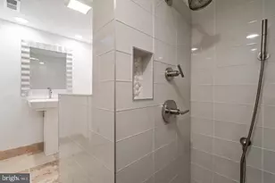 313 Fulton St, Philadelphia, PA 19147 - Photo 15