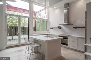 313 Fulton St, Philadelphia, PA 19147 - Photo 3
