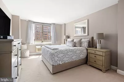 1919 Chestnut Street #2016, Philadelphia, PA 19103 - Photo 23
