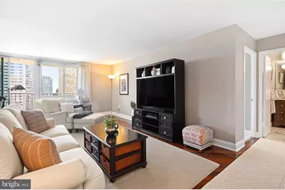 1919 Chestnut Street #2016, Philadelphia, PA 19103 - Photo 3
