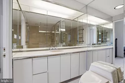 220 W Rittenhouse Square #22C, Philadelphia, PA 19103 - Photo 21