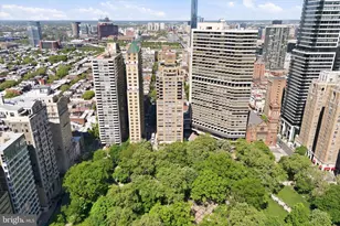 220 W Rittenhouse Square, Philadelphia, PA 19103 - Photo 27