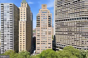220 W Rittenhouse Square, Philadelphia, PA 19103 - Photo 1