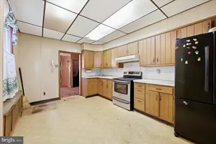 1417 N 62nd St, Philadelphia, PA 19151 - Photo 9