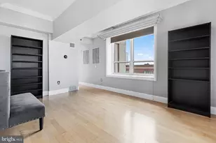 1425 Locust St, Philadelphia, PA 19102 - Photo 25