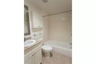 1100 Spruce St, Philadelphia, PA 19107 - Photo 23