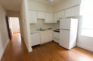 729 Spruce St, Philadelphia, PA 19106 - Photo 3
