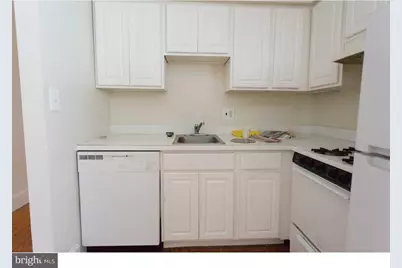 729 Spruce Street #3R, Philadelphia, PA 19106 - Photo 5