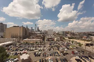 201 N 8th St, Philadelphia, PA 19106 - Photo 3