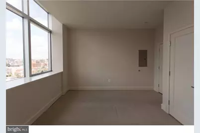 201 N 8th Street #911, Philadelphia, PA 19106 - Photo 15