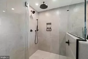 1821 Christian St, Philadelphia, PA 19146 - Photo 37