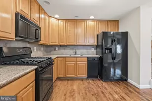 2535 Tilton St, Philadelphia, PA 19125 - Photo 9