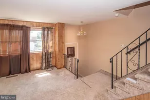 11710 Corry Rd, Philadelphia, PA 19154 - Photo 3