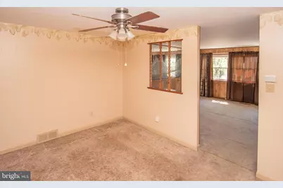 11710 Corry Road, Philadelphia, PA 19154 - Photo 5